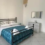 Casa Momina -