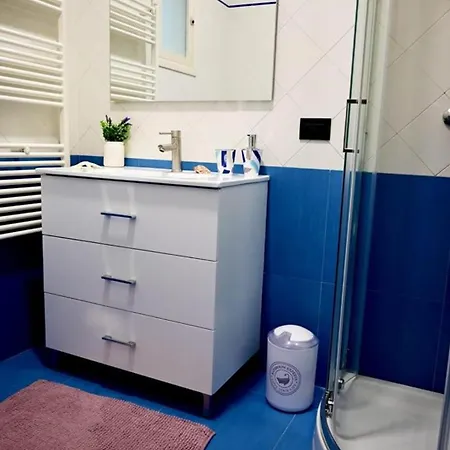 Casa Momina -