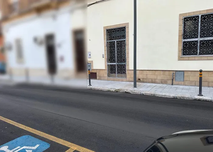 Casa Momina - *